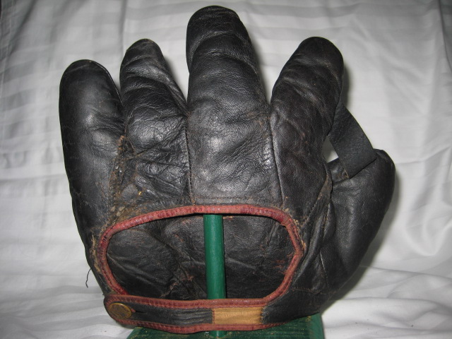 Spalding Black 1 Inch Web 1 Back